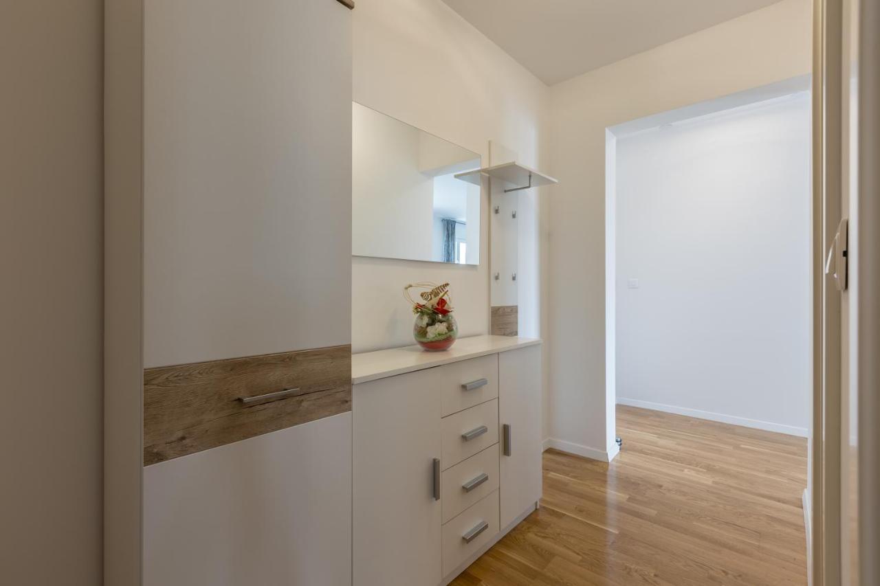 Apartment Tadic Spalato Esterno foto